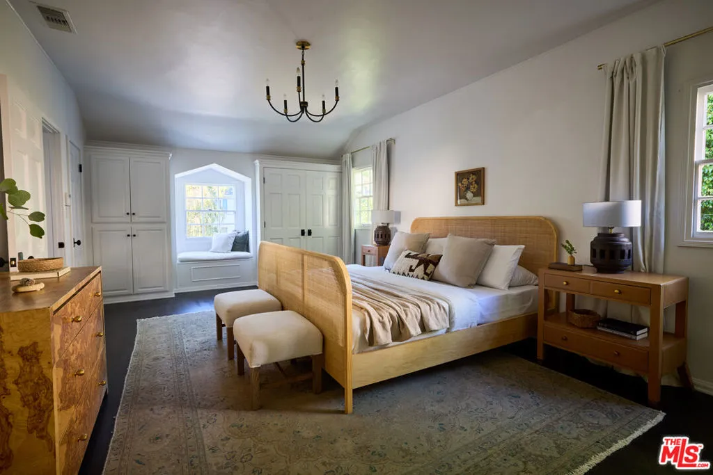 5712 Spring Oak Drive, Los Angeles, California 90068 home-pic-25